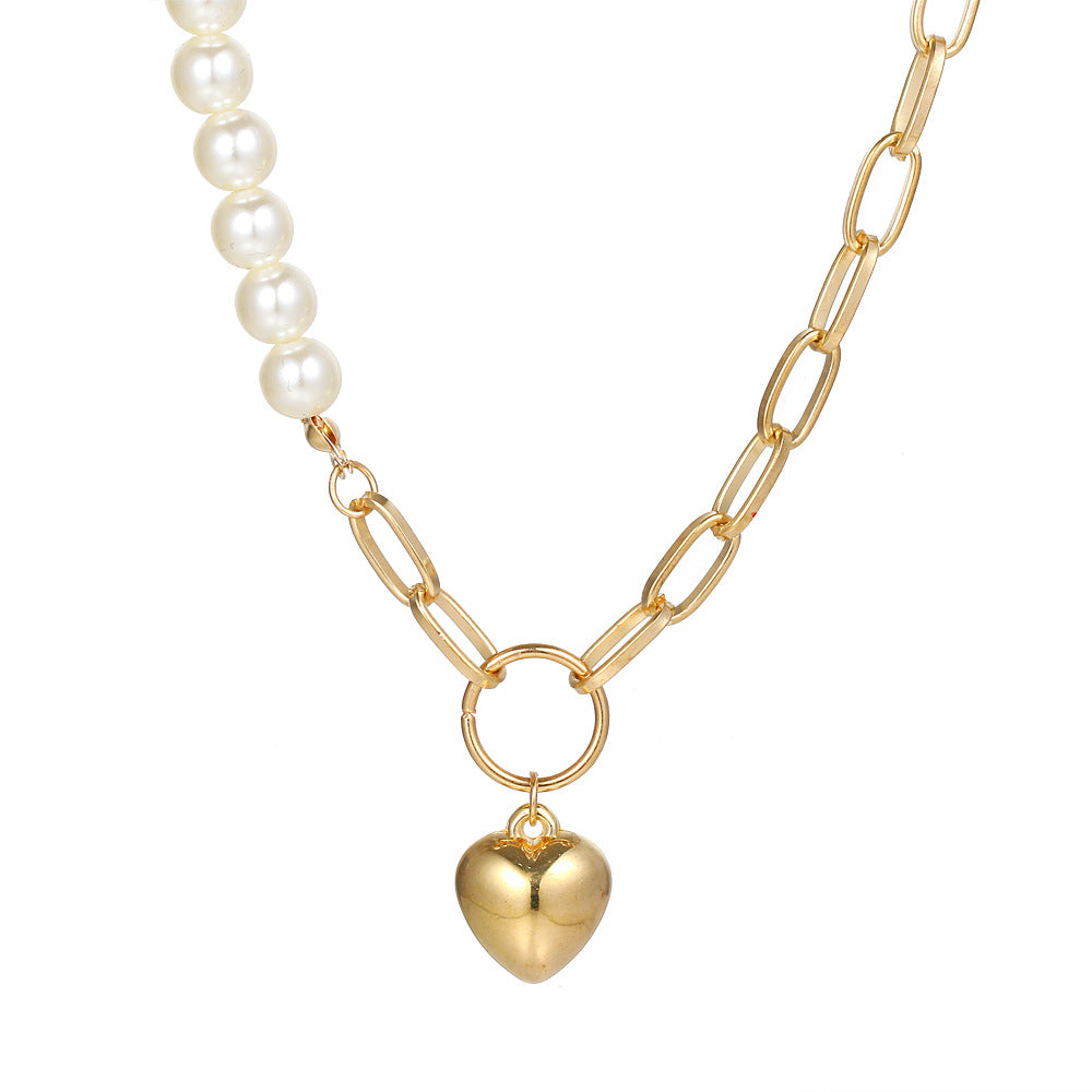 Necklace heart-shaped chain