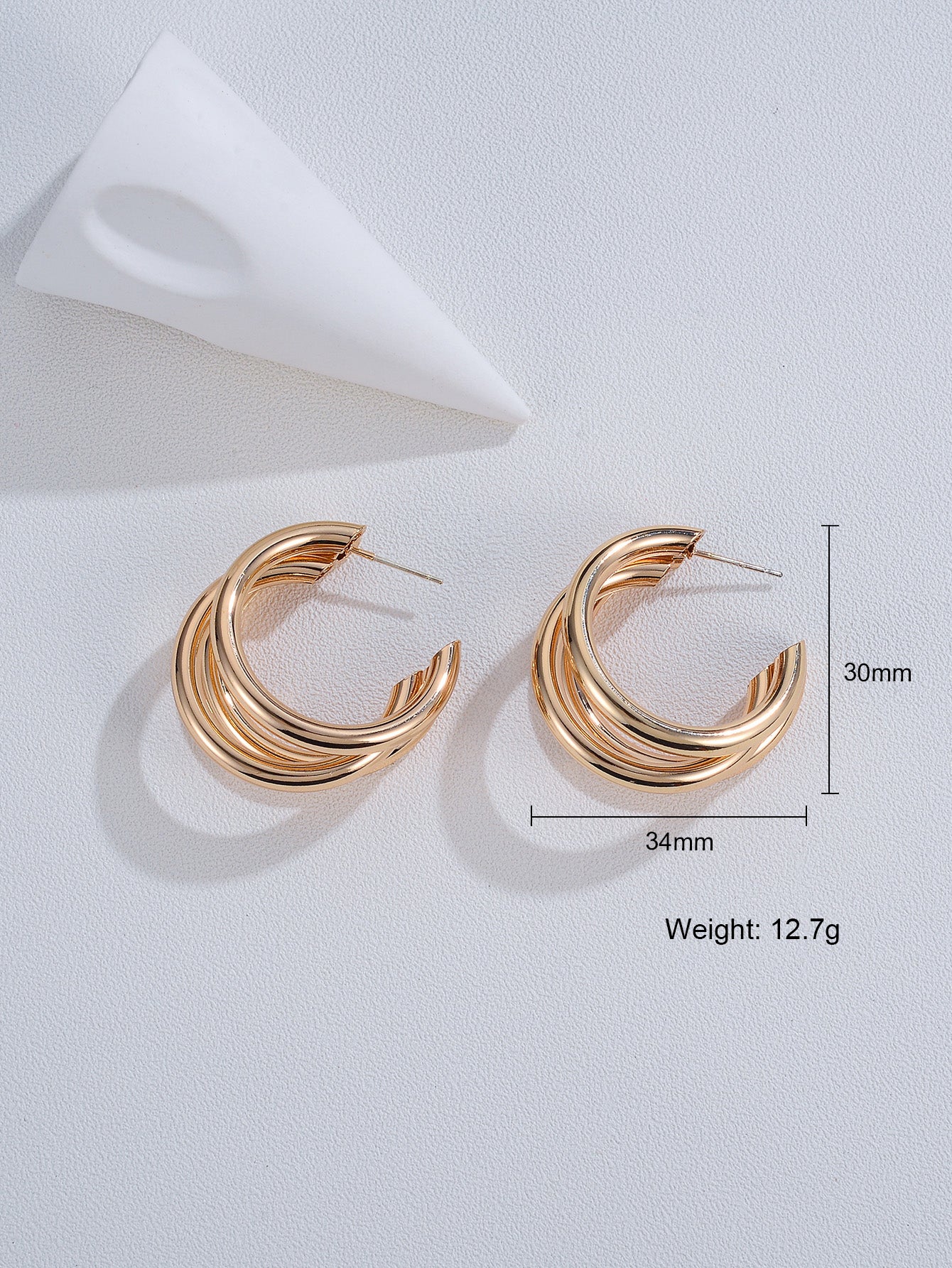 Metallic female earrings