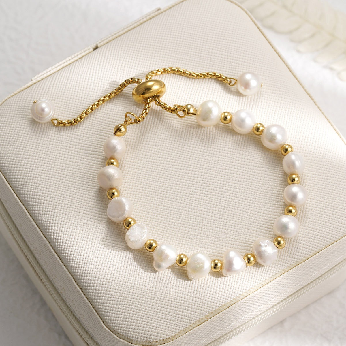 Pearl Bracelet